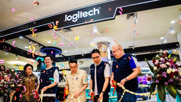 Resmikan Toko di Surabaya, Logitech Hadirkan Sustainability Corner