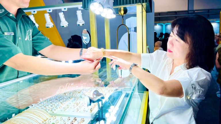 7 Alasan Investasi Emas Digital Bikin Finansial Makin Terkendali!