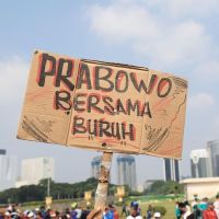 5 Janji Prabowo di Hadapan Ribuan Buruh