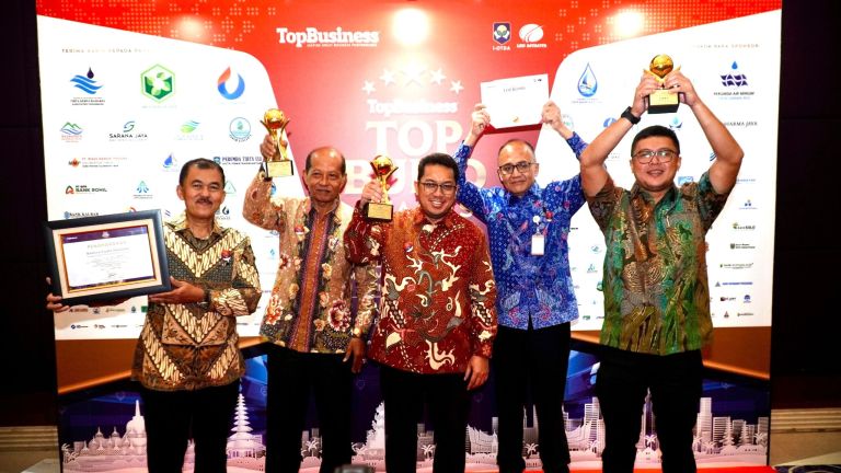 Perumda Dharma Jaya Raih Dua Penghargaan Bergengsi Top BUMD Awards 2025