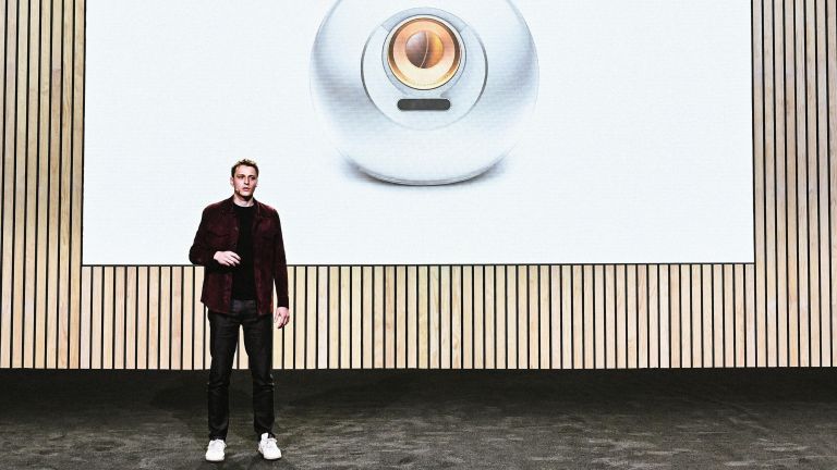 World Luncurkan Produk dan Fitur Baru, Perkuat Kepercayaan di Era Kecerdasan Buatan (AI)