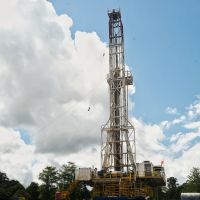 PDSI Ngebor Sumur Migas Milik Pertamina EP
