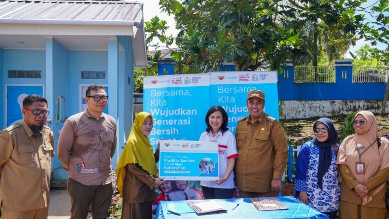 WINGS dan UNICEF Bangun Toilet Inklusif, Dukung #GenerasiBersihSehat di Sekolah