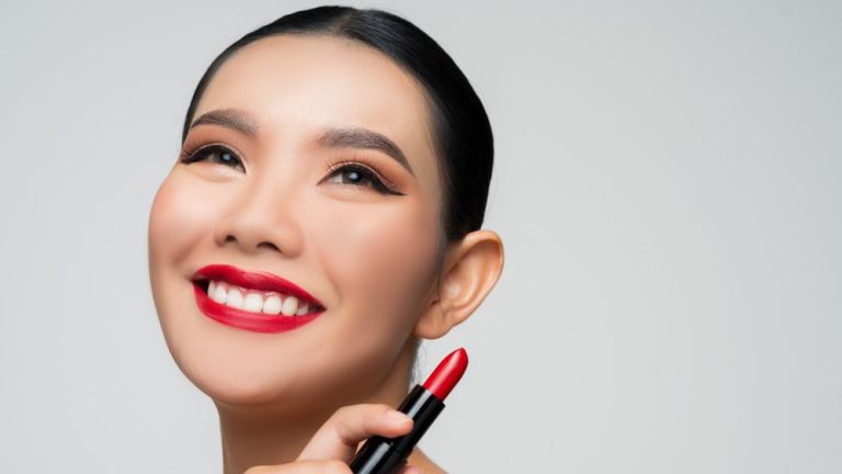 Warna Lipstik Bisa Ungkap Kepribadian, Kamu Tipe yang Mana?
