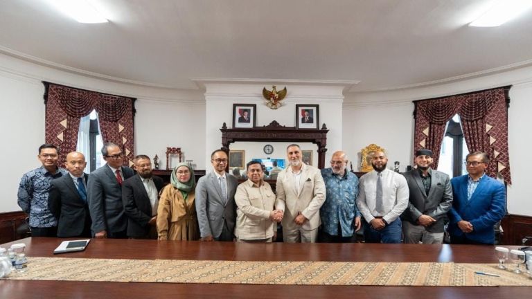 Perkuat Kerja Sama Bilateral Amerika-Indonesia, BPJPH Tandatangani LoI dengan LHLN