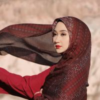 Berkenalan dengan Desainer Kondang Dian Pelangi, Karyanya Laris Manis hingga Pasar Global