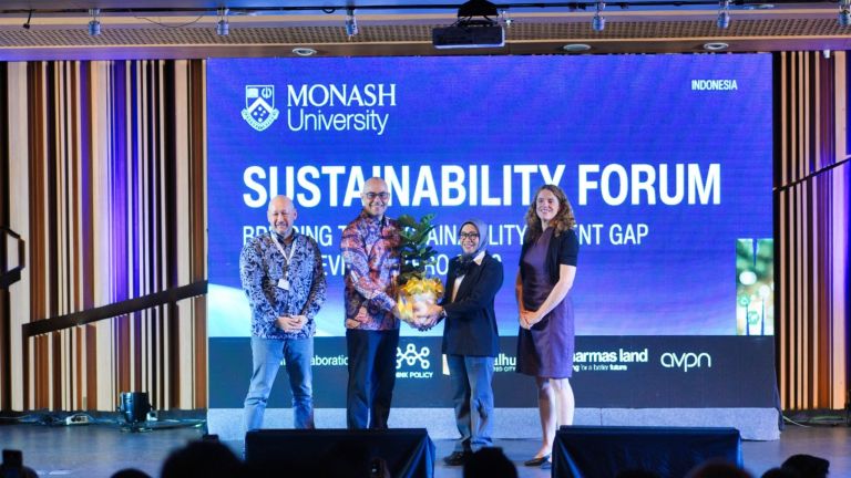 Monash University, Indonesia Luncurkan Program Master of Sustainability di Sustainability Forum 2025