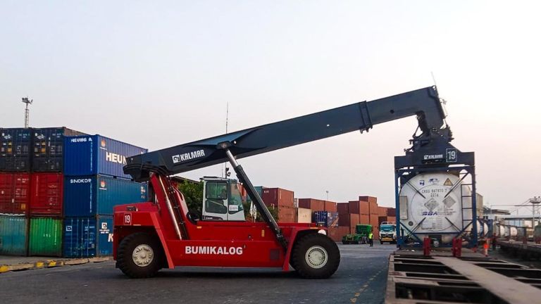 KAI Logistik Ambil Peran Strategis Wujudkan Masa Depan Logistik B3 yang Aman dan Hijau