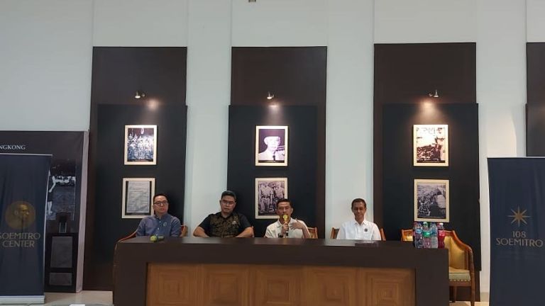 Mengenang Sosok Prof. Sumitro Djojohadikusumo, Arsitek Ekonomi Indonesia dan Inspirasi Bagi Generasi Ekonom Muda