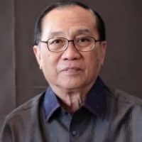 Mengenal Sosok Budi Purnomo Hadisurjo, Tokoh di Balik Suksesnya Sate Khas Senayan dan Optik Melawai