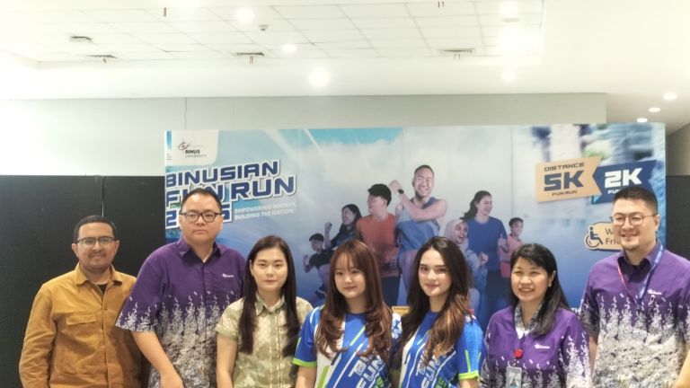 Lebih dari Ajang Lari, Binusian Fun Run 2025 Bawa Misi Mewujudkan Dampak Sosial dan Lingkungan Berkelanjutan