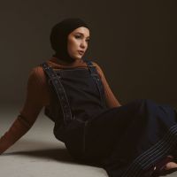 Mengenal Sosok Desainer Nanida Jenahara Nasution, dari Pewaris Darah Seni hingga Pelopor Gaya Hijab Masa Kini