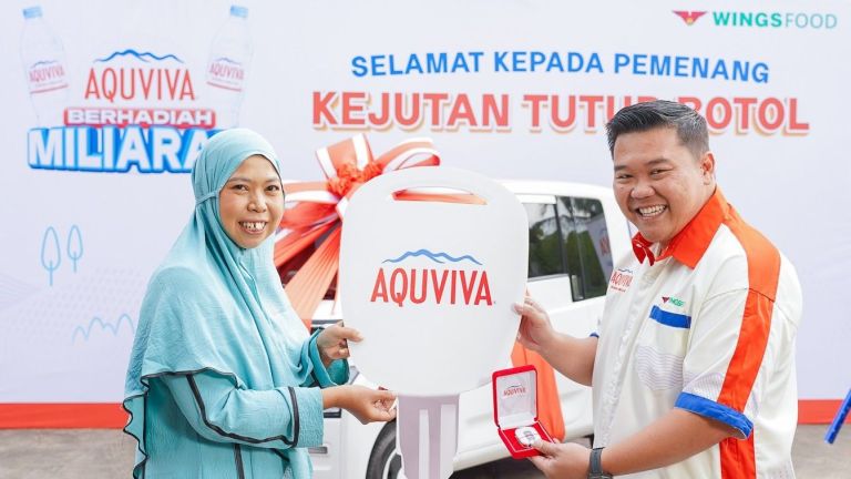 Beruntung Banget! Cerita Ibu Pekerja Dapat Hadiah Mobil dari Balik Tutup Botol AQUVIVA
