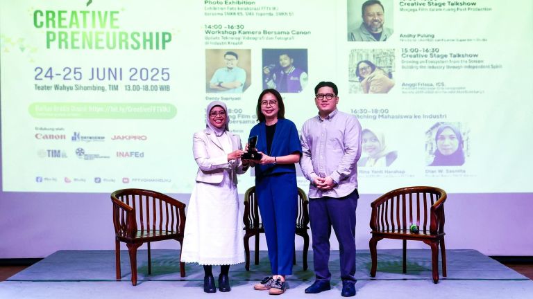 Kolaborasi Canon–PT Datascrip dengan IKJ Fasilitasi Mahasiswa-Dosen Perfilman dan Fotografi