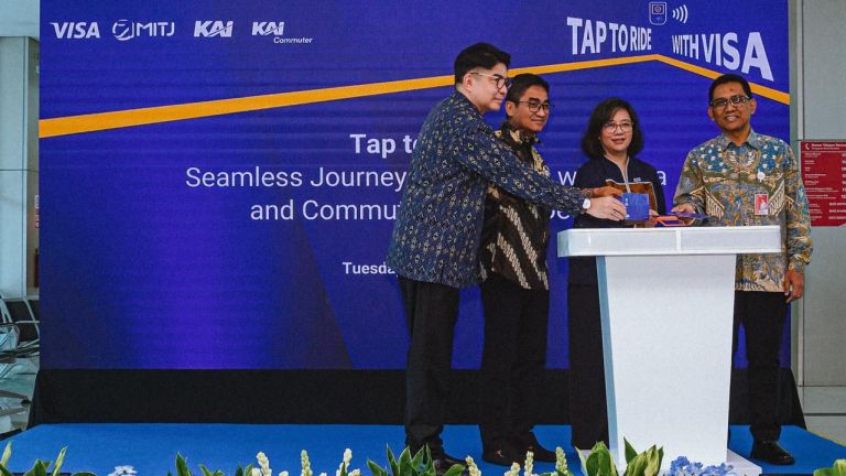 Kolaborasi Visa dan MITJ Luncurkan Pembayaran Contactless di Commuter Line Basoetta