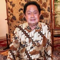 Mengenang Mendiang Santosa Doellah, Maestro Batik Pendiri Batik Danar Hadi
