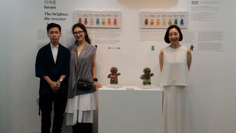 Kendys Gallery Tampilkan Karya 'Manis' Seniman Korea melalui The brighter, the sweeter