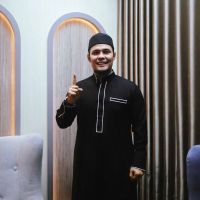 Mengenal Okta Wirawan, Entrepreneur Muda yang Merawat Abindo Hingga Merengkuh Kejayaan