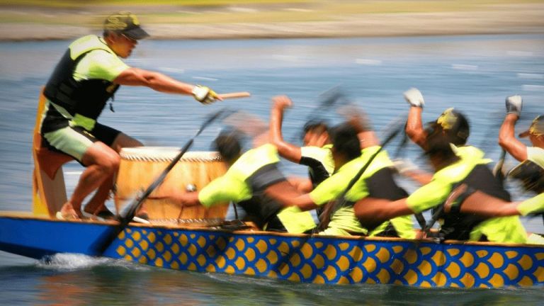 Pacu Jalur Viral di Dunia, AirAsia MOVE Ajak Traveler Jelajahi Festival Perahu Dayung Nusantara