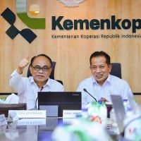 Dari Mana Sumber Gaji Pegawai Koperasi Merah Putih?