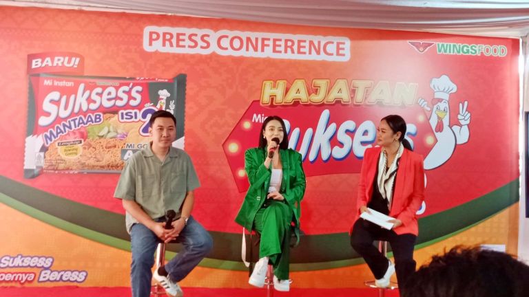 Usung Konsep Hajatan, WINGS Food Gandeng Wika Salim Kenalkan Varian Baru Mie Sukses’s Isi 2: Mie Goreng Aceh