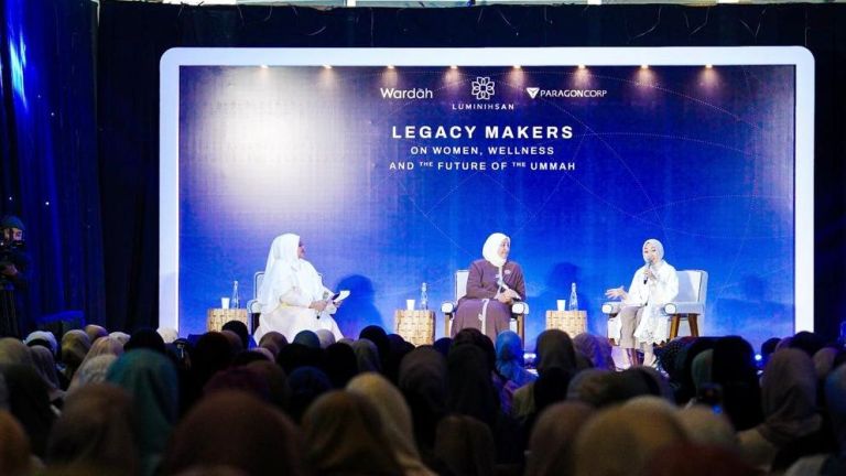 ParagonCorp-Wardah Gelar Dialog Legacy Makers Summit: On Women,Wellness, and the Future of Ummah