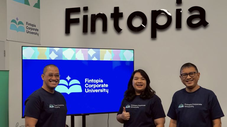 Easycash Resmikan Fintopia Corporate University untuk Kembangkan SDM Fintech