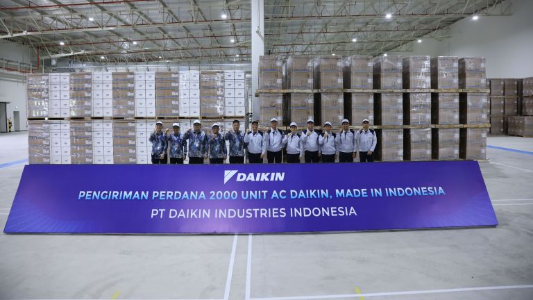 Resmi! DAIKIN Resmi Lakukan Pengiriman Perdana AC 'Nusantara Prestige' ke Seluruh Indonesia