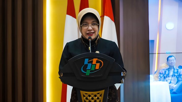 Mengenal Sosok dan Perjalanan Karier Amalia Adininggar Widyasanti, Kepala BPS Perempuan Kedua RI