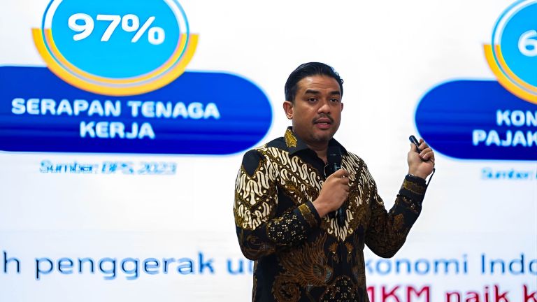 UMKM Terguncang, Pemerintah Putar Otak Cari Alternatif Hadapi Kenaikan Harga Plastik