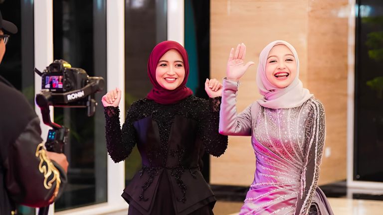 Deretan Kakak-Adik Perempuan yang Kompak Jadi Influencer, Siblings Goal Banget!