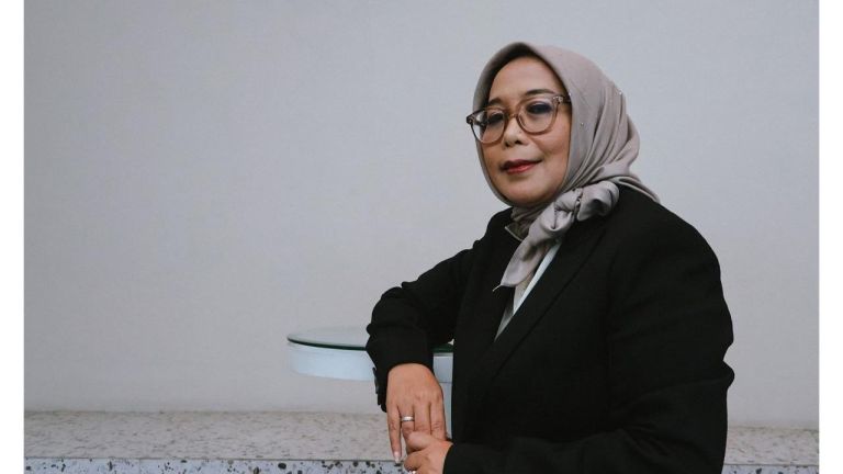 Kisah Sukses Sofi Suryasnia: Merangkai Karier Cemerlang di Dunia Asuransi Tanpa Melupakan Keluarga
