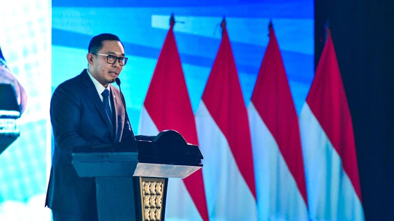 Peluang Indonesia sebagai Intermediary Country Berkat Tarif Trump