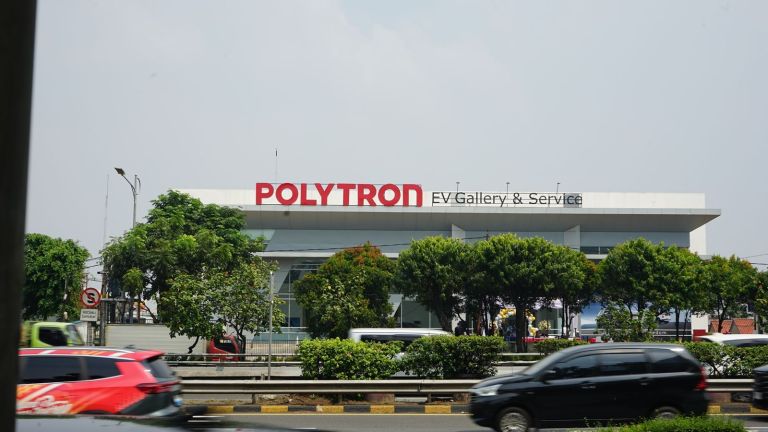 Polytron Resmikan Showroom Kedua di Jakarta dan Showroom Perdana di Surabaya