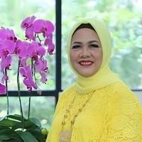 Mengenal Sosok Mona Surya dan Perjalanan Kariernya di Industri Sawit