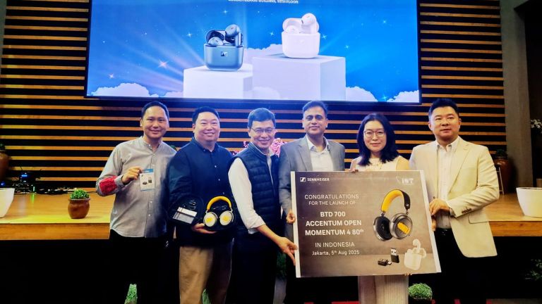 Teknologi Audio Makin Canggih! Inti Omega Teknikindo Gandeng Sennheiser & Questyle