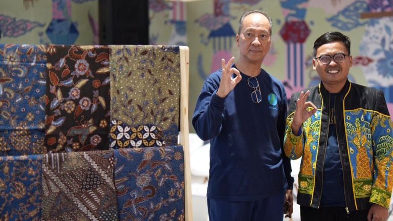 Menteri Perindustrian RI Apresiasi Inovasi Batik Sawit