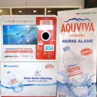 AQUVIVA Gandeng Plasticpay Hadirkan Mesin Penukar Botol Plastik di FamilyMart Cilandak KKO