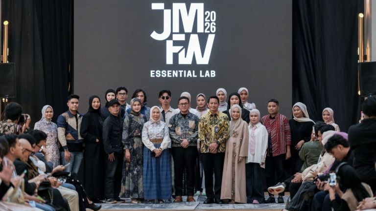 Indonesia Teguhkan Posisi di Puncak Modest Fashion Dunia