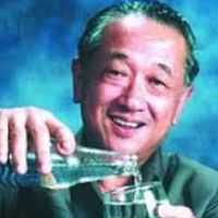 Hampir Jadi Calon Bos Pertamina, Ini Dia Sosok Tirto Utomo Pendiri AQUA