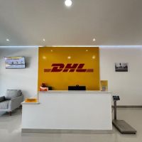 Tingkatkan Pengalaman Pelanggan di Bandung, DHL Express Indonesia Resmikan Service Point Cihampelas