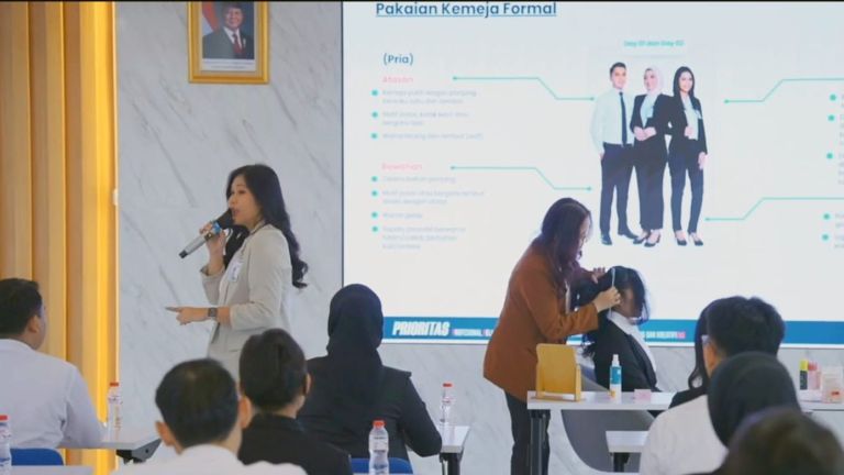 'From Growth Talent to Best Talent: Strategi PKSS dalam Membangun Talenta Berkualitas di Era Dinamis'