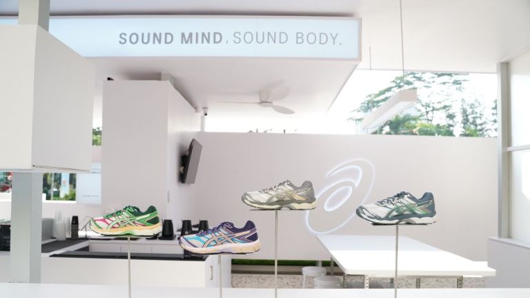 ASICS Kembali Hadirkan GEL-CUMULUS™ 16 Sportstyle Lewat Pop-Up Experience, Nyaman dan Stylish untuk Sehari-hari