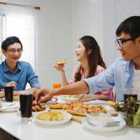 Ketika Istirahat Makan Siang Menjadi Kunci Kemajuan Karier, Seperti Apa?