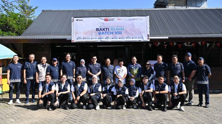 Relawan Bakti BUMN Askrindo Rayakan HUT RI Ke-80 dengan Dongkrak Perekonomian di Sulsel