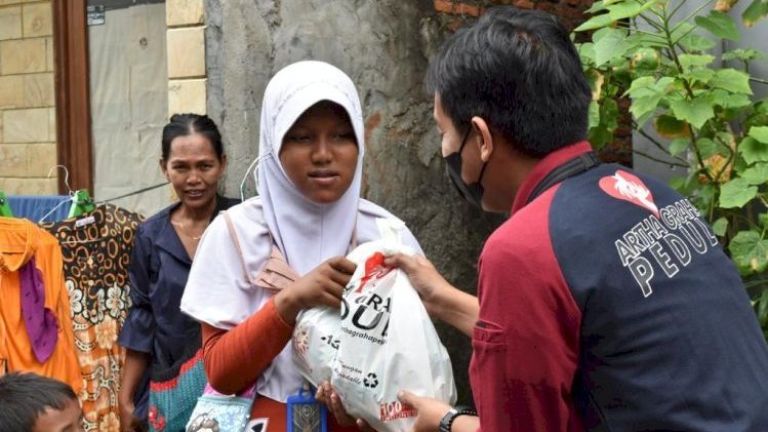 Jejak-jejak Aksi Kemanusiaan Artha Graha Peduli