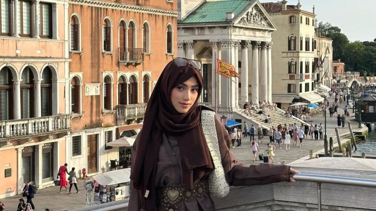 Mengenal Shirin Al Athrus, Hijabers Inspiratif Kalangan Anak Muda
