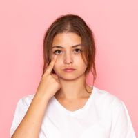 Bye-bye Mata Panda, Ini 3 Tips Alami Agar Wajah Lebih Fresh