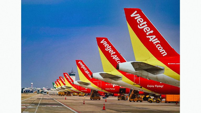 Laba Vietjet selama Semester Pertama 2025 Naik 37% Yoy