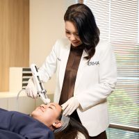 Dermatolog ERHA Kenalkan Era Baru Perawatan Kulit dengan Less Pain, Less Marks, and Faster Downtime